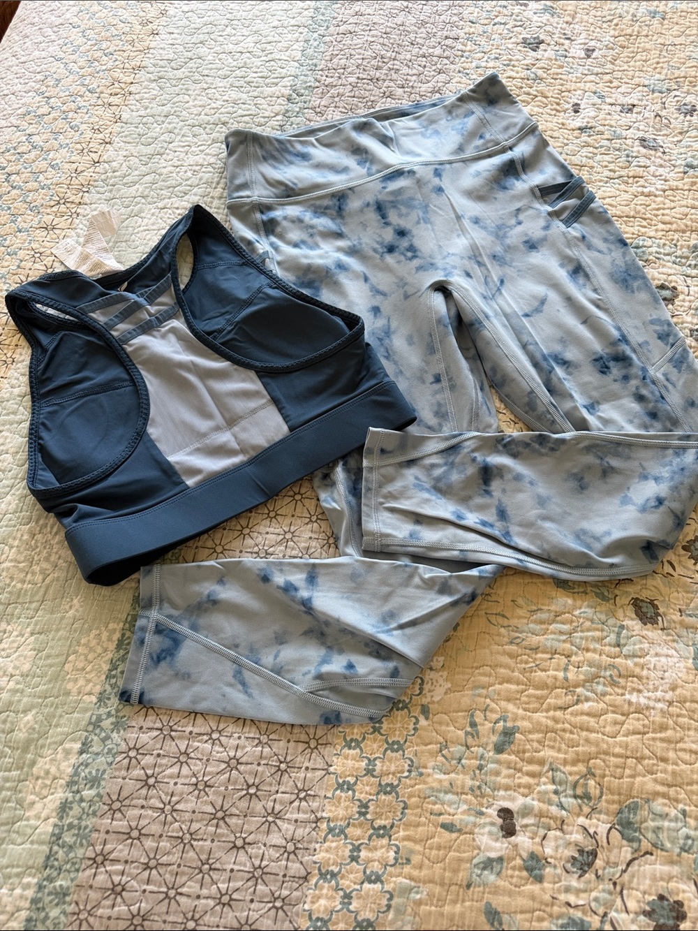 Fabletics Blue Tie-Dye Leggings with Navy Sports Bra